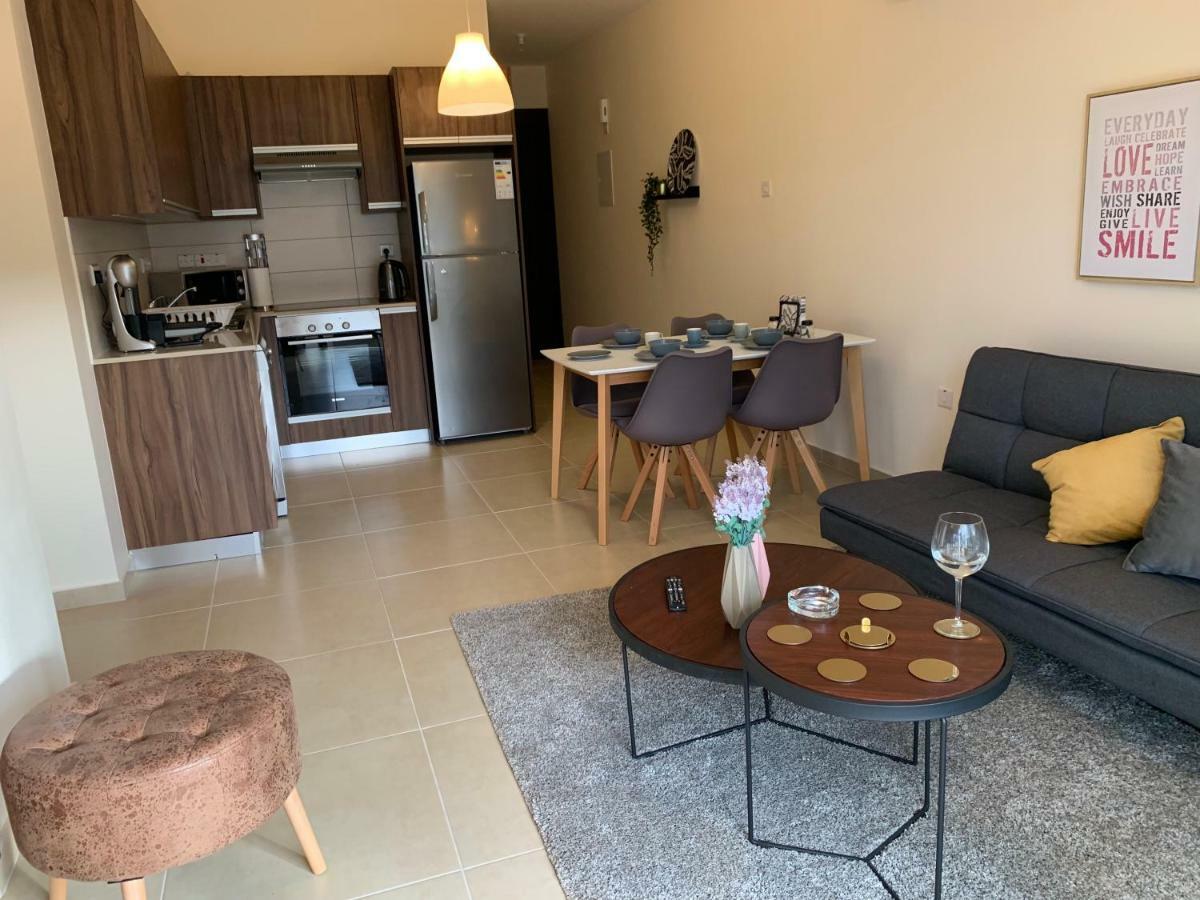 Mythical Sands New Luxury Apartment Paralimni Ngoại thất bức ảnh