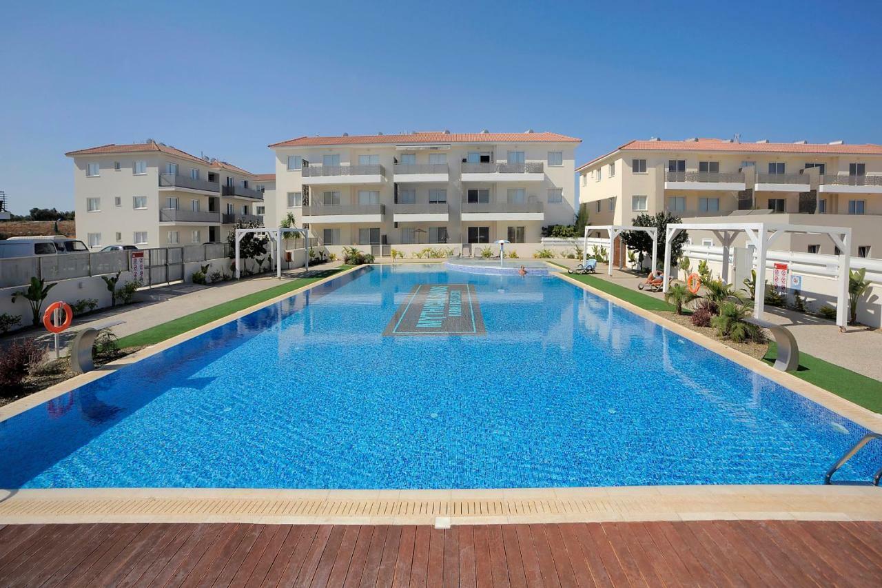 Mythical Sands New Luxury Apartment Paralimni Ngoại thất bức ảnh